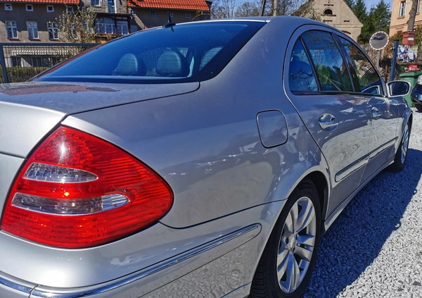 Mercedes-Benz Klasa E cena 22900 przebieg: 299899, rok produkcji 2003 z Stary Sącz małe 596